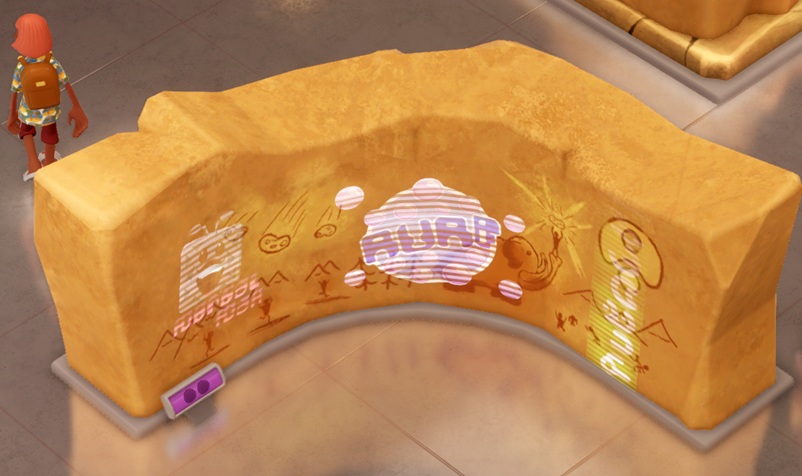 Een stenen muur die een bocht van negentig graden maakt. Op de muur staan afbeeldingen van vallend voedsel; over de tekening worden buitenaardse 'reclameboodschappen' geprojecteerd. Linksboven loopt een Toeriste voorbij.