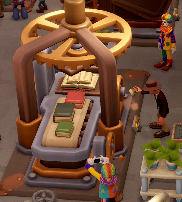 Een Drukpers wordt rechts afgestoft door een Science Expert. Boven rechts kijkt een Clown toe, terwijl een andere Clown rechtsonder foto's neemt met zijn smartphone.